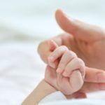 Amparados por la sentencia del Tribunal Supremo, padres y madres verán devuelto el IRPF que se desco...