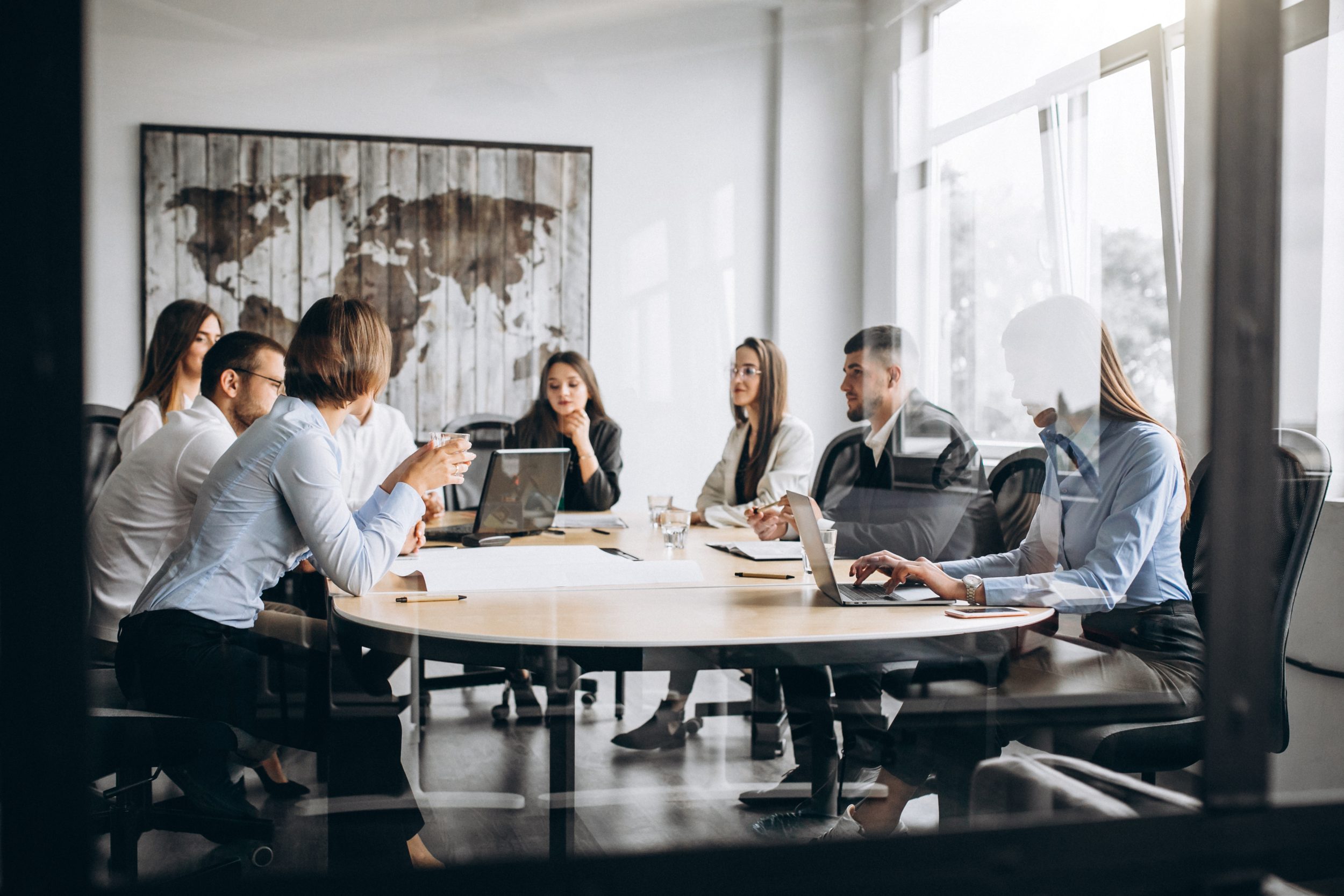 Startup Navarro LLima Abogados Zaragoza Reunión